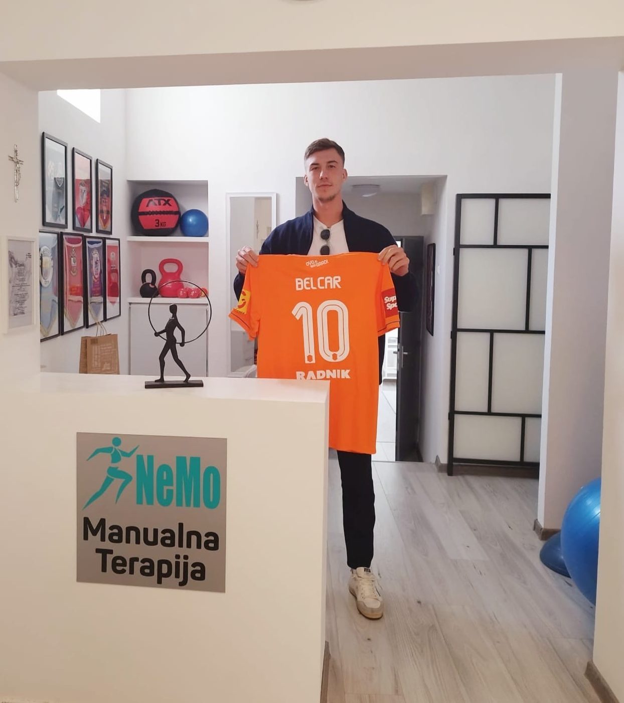 Nogometaš u posjeti NeMo poliklinici